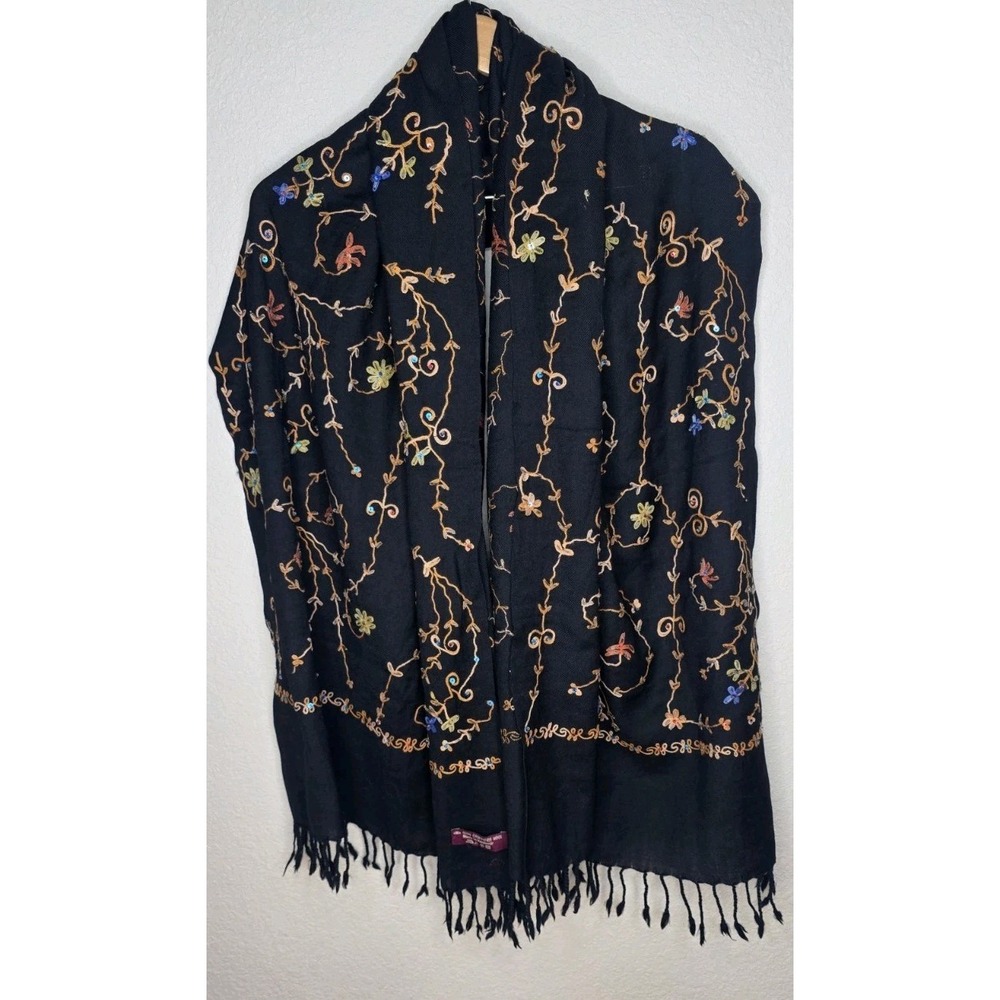 Black Floral Embroidered Scarf Wrap Shawl Sarong 100% Cashmera Wool Made Kashmi